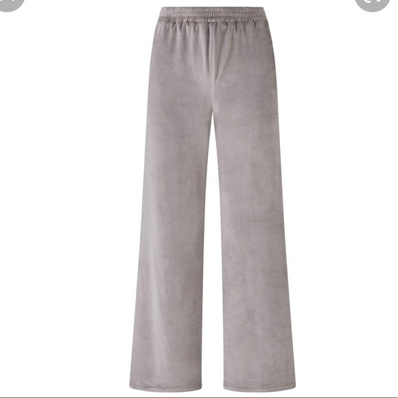 SKIMS Pants - SKIMS Velour Wide Leg Pants